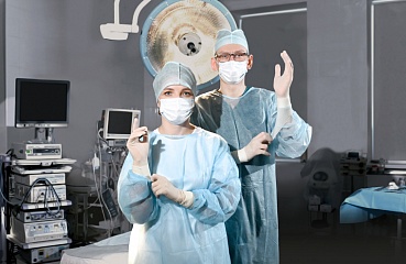 Врачи стараются сохранить придатки и шейку матки, если это возможно